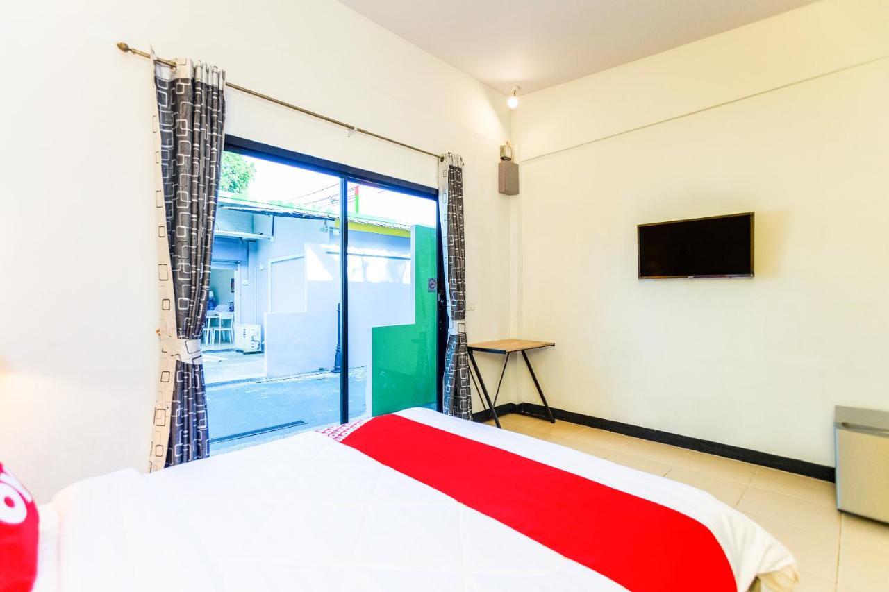 Oyo 450 Rawai Studios Resort Exterior photo
